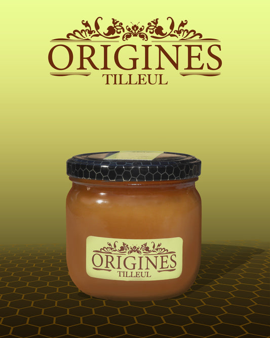 pot de miel de tilleul de 450 g, étiqueté avec soin et prêt à dévoiler son délicieux contenu doré.