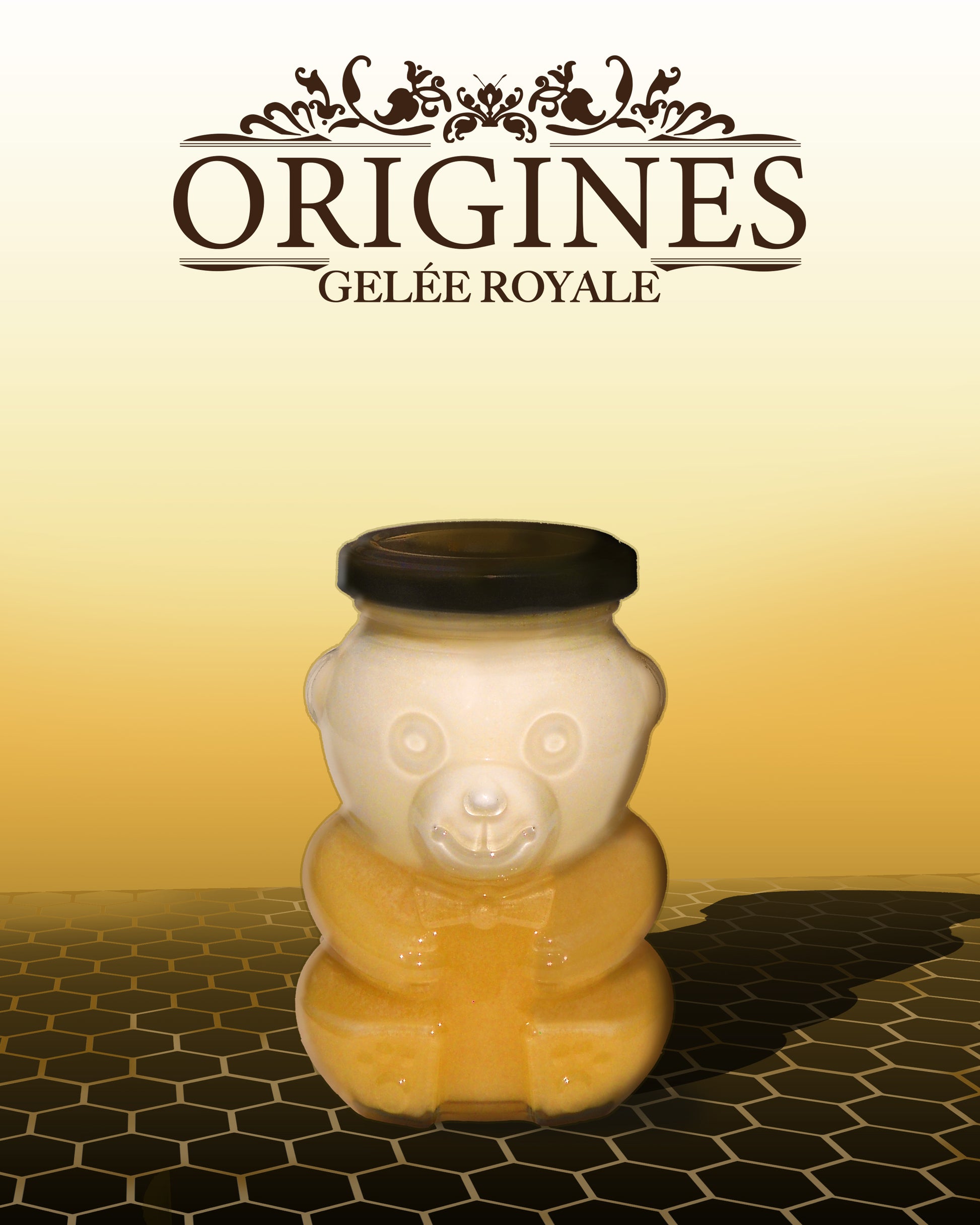 Une photo de notre pot de miel en forme d'ours de 330 g, renfermant de la gelée royale, un trésor de la ruche réputé pour ses bienfaits nutritionnels et sa délicatesse.